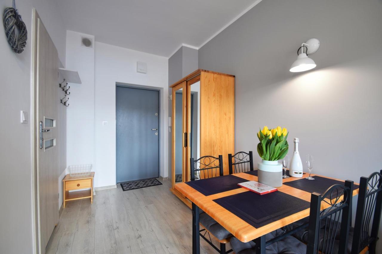 Quantum Apartment